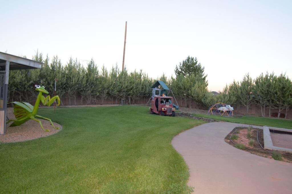 Tacit Shadow Resort Paradise Deluxe Suite, Gym, Coffee Bar, Hot-Tub, Free Laundry, Food Available Parowan Экстерьер фото