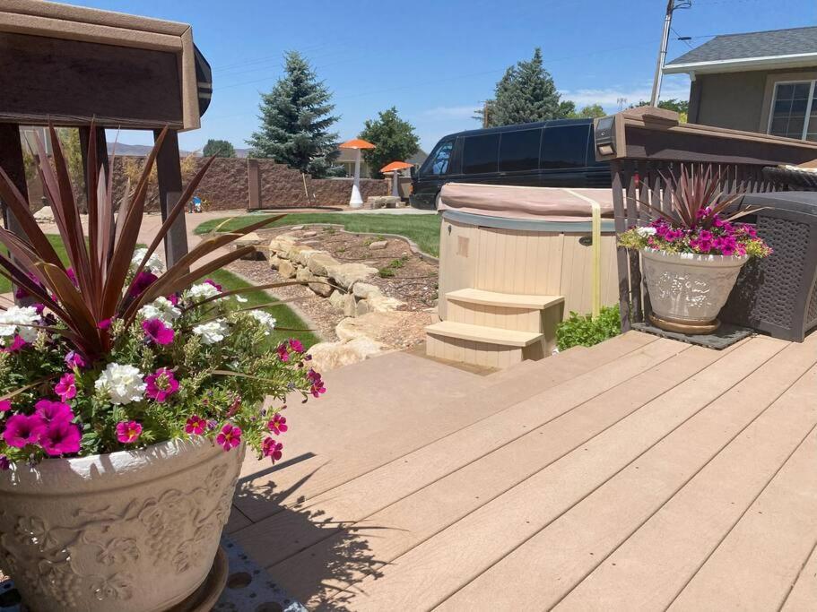 Tacit Shadow Resort Paradise Deluxe Suite, Gym, Coffee Bar, Hot-Tub, Free Laundry, Food Available Parowan Экстерьер фото
